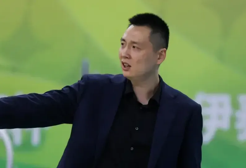 开云体育官网-卢伟：偰李永炜场上的组织让今天我们能尝试使用双塔阵容